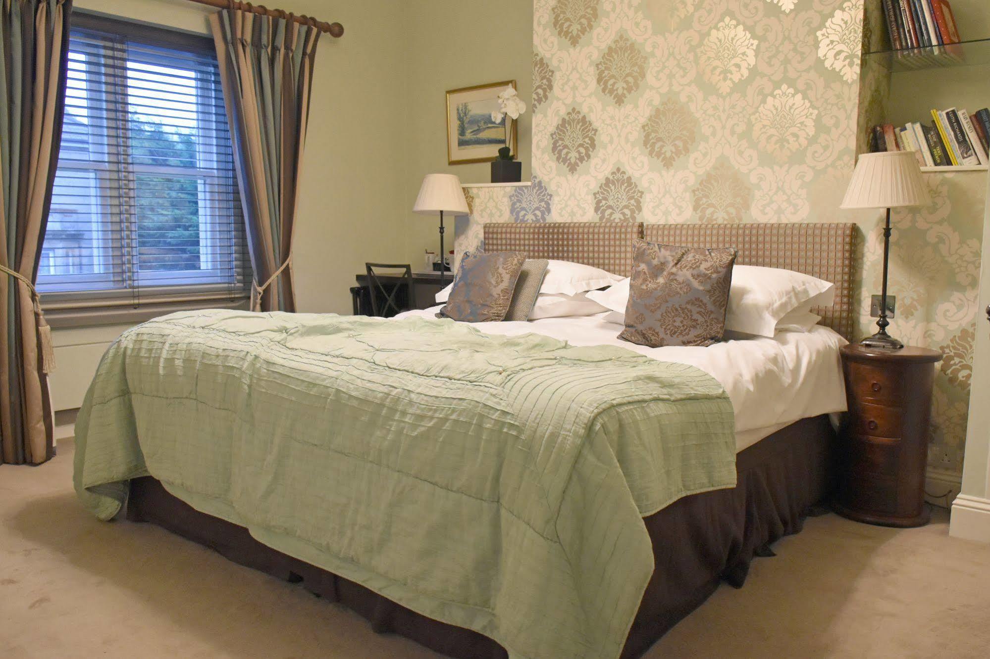 Lorne House Bed & Breakfast Box  Екстериор снимка