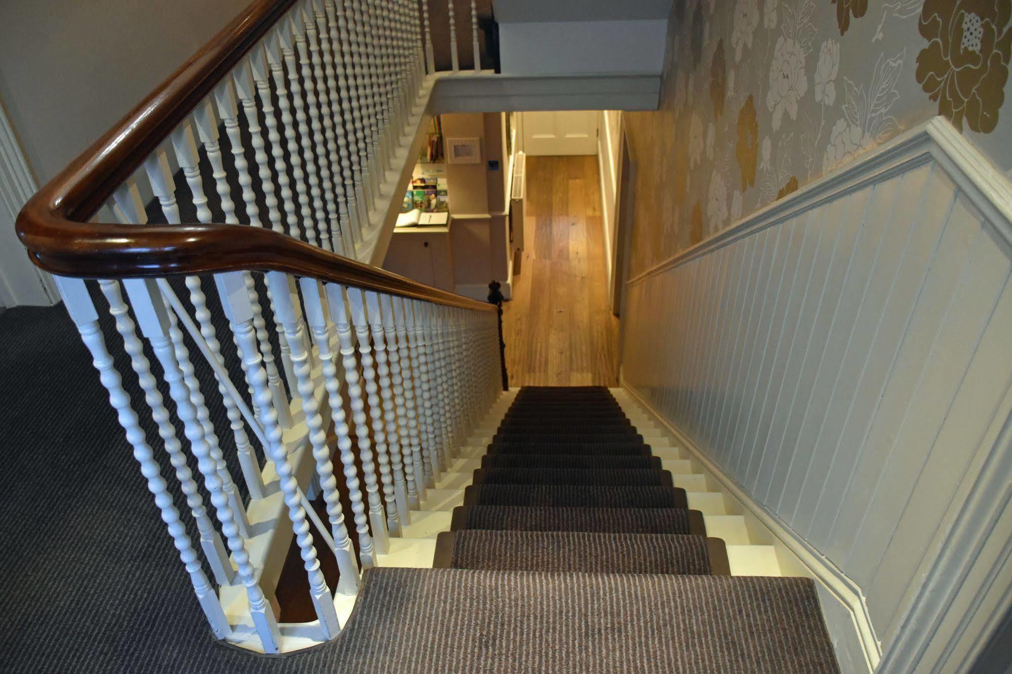 Lorne House Bed & Breakfast Box  Екстериор снимка